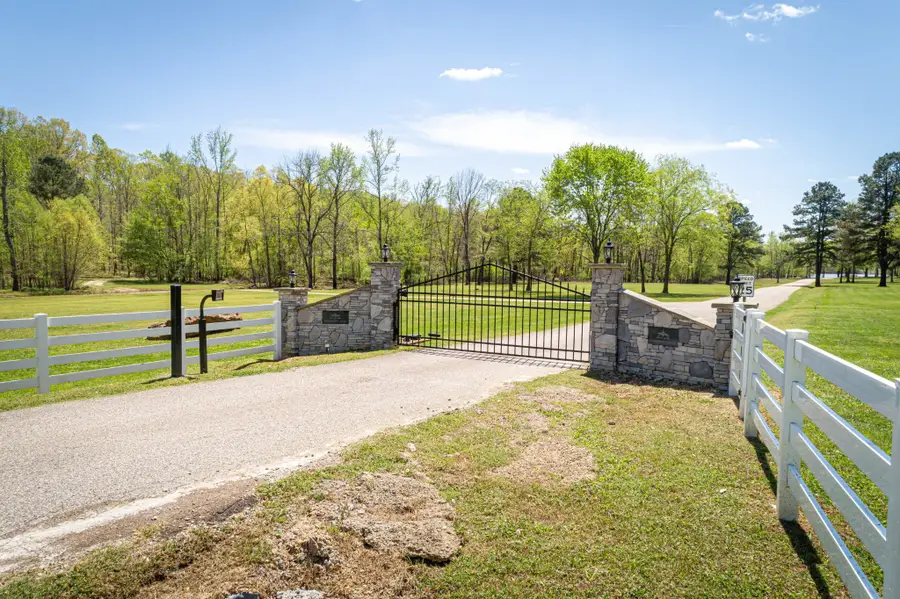 0 Creek Ridge Cv, Parsons, TN 38363 - #2