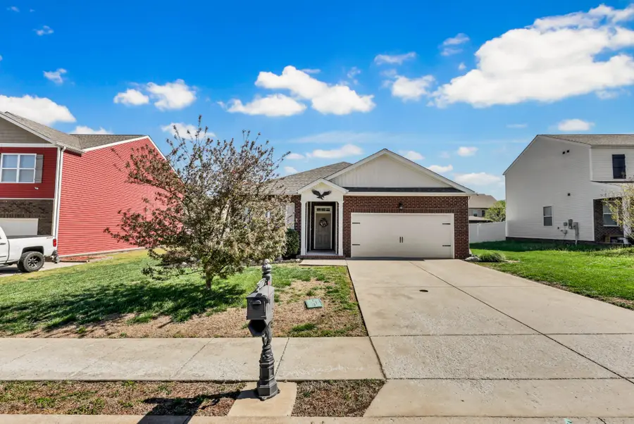 257 Autumn Terrace Ln, Clarksville, TN 37040 - #2