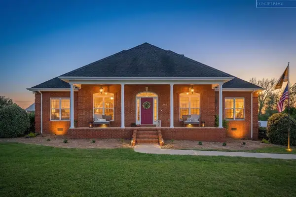 195 Stonegate Dr, Smithville, TN 37166