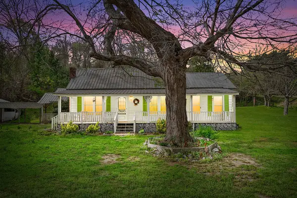 35 Bud Parker Ln, Erin, TN 37061