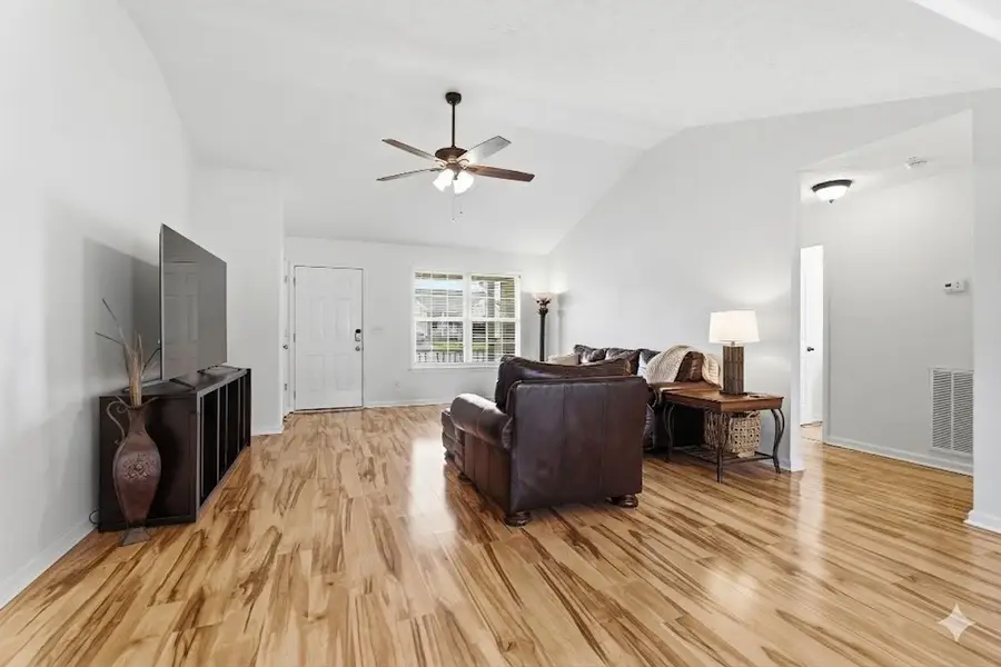 1824 Elizabeth Ln, Columbia, TN 38401 - #3