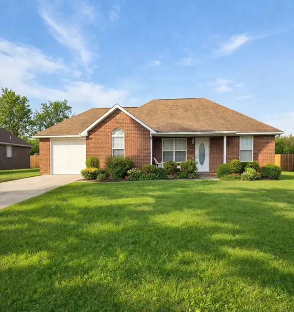 7015 Bridgewater Dr, Smyrna, TN 37167