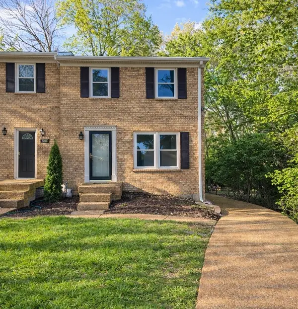 839 Woodcraft Dr, Nashville, TN 37214