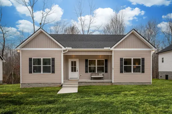 69 Truform Way, Dickson, TN 37055