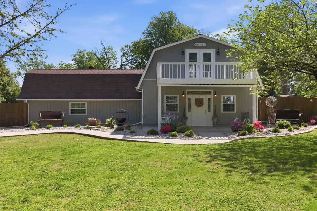 2011 Crossfield Dr, Murfreesboro, TN 37127 - #1