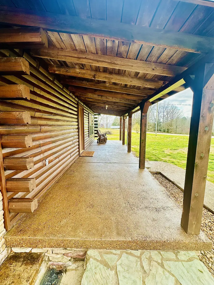 94 Oxford Rd, Holladay, TN 38341 - #3