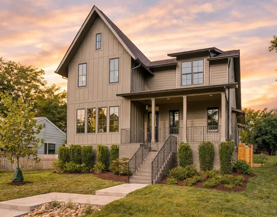 122 38th Ave N, Nashville, TN 37209 - #2