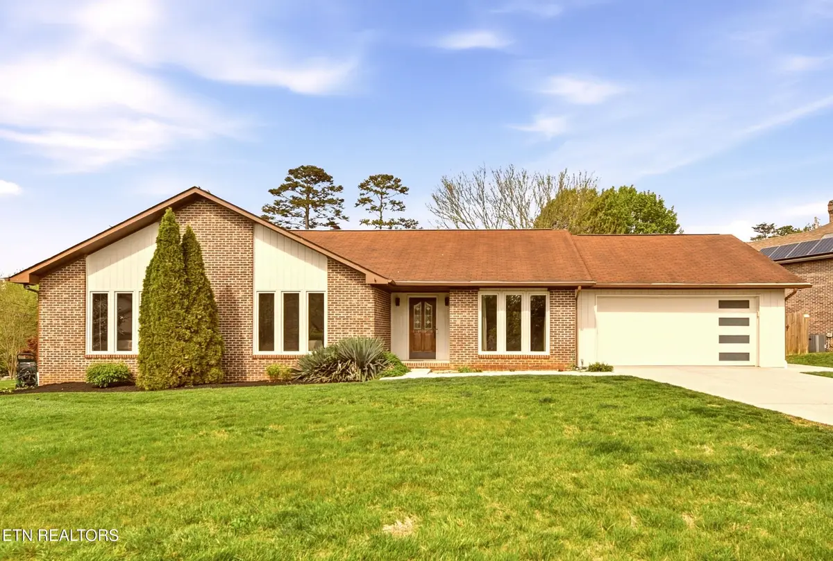 3205 Roanoke Circle, Knoxville, TN 37920 - #1