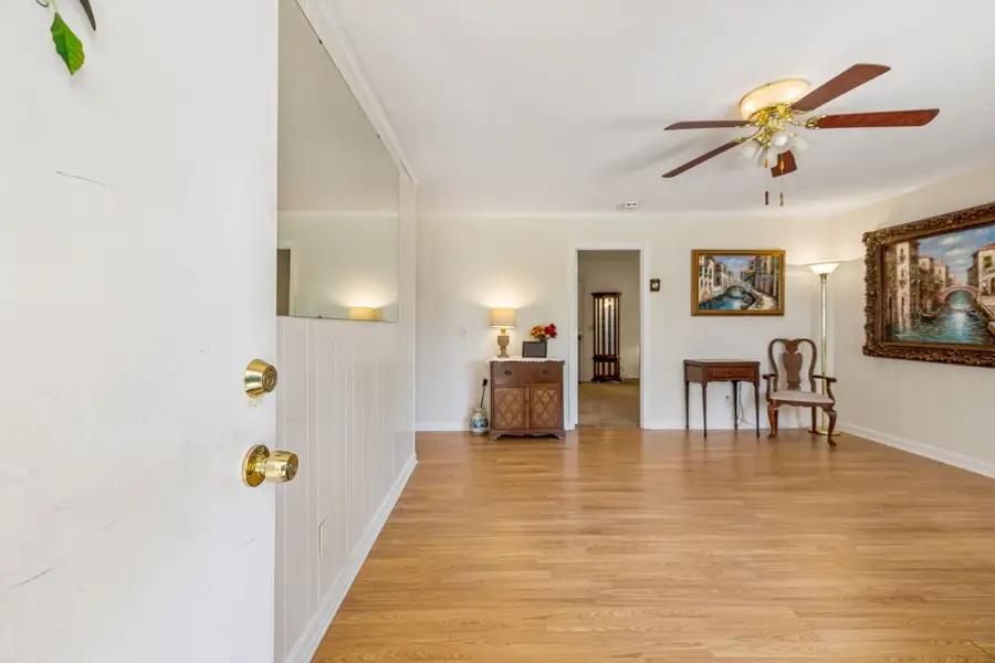 110 E Ward St, Centerville, TN 37033 - #3