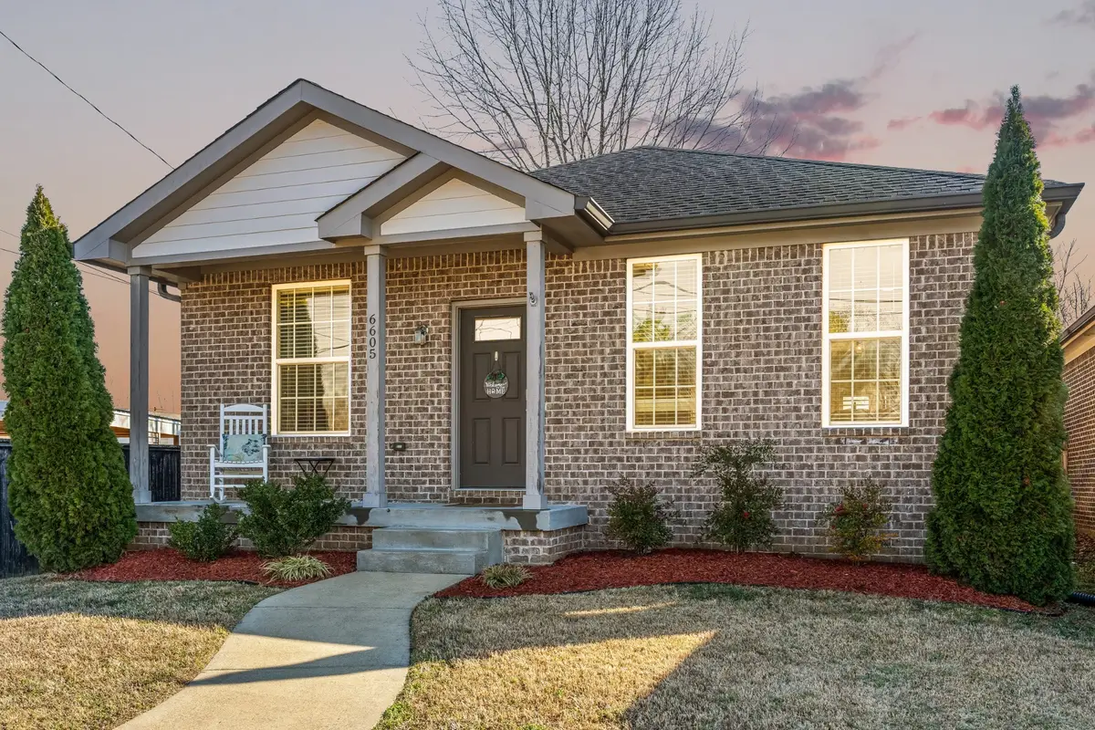 6605 Beacon Ln, Nashville, TN 37209 - #1