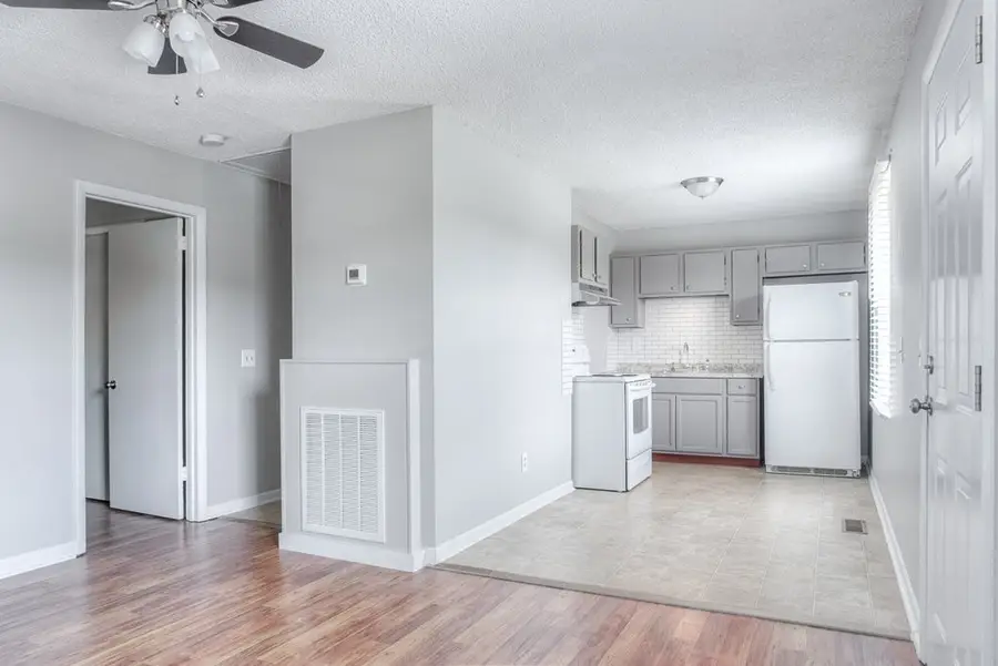 212 Jay Dr, Nashville, TN 37210 - #3