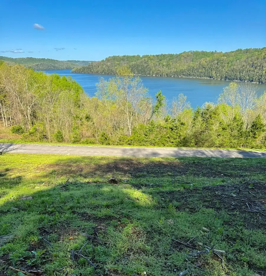 84 Harbor Pointe Drive, Silver Point, TN 38582 - #2