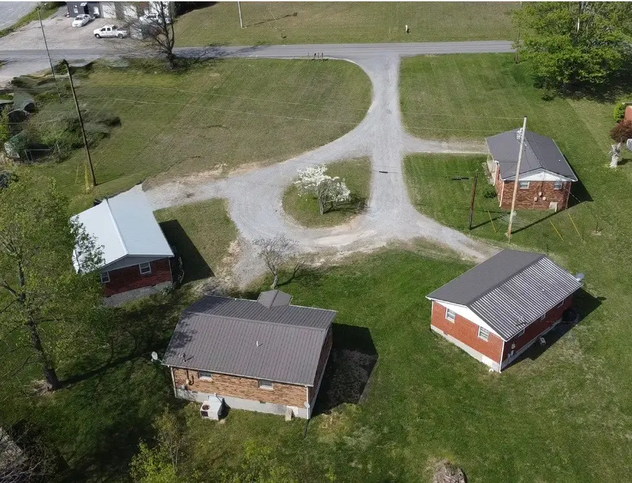 204 George Akins Rd, Westmoreland, TN 37186 - #2