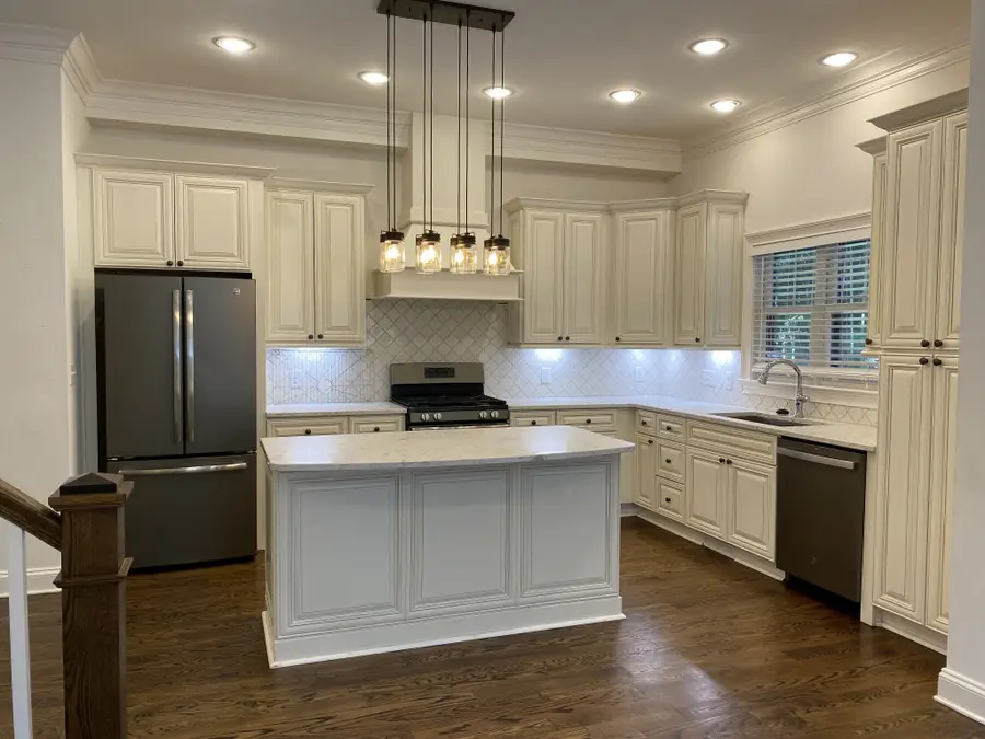 2702 Sharondale Ct, Nashville, TN 37215 - #2