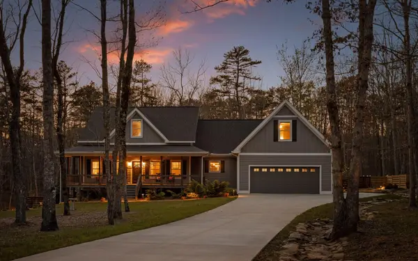 2821 Clear Brooks Drive, Signal Mountain, TN 37377