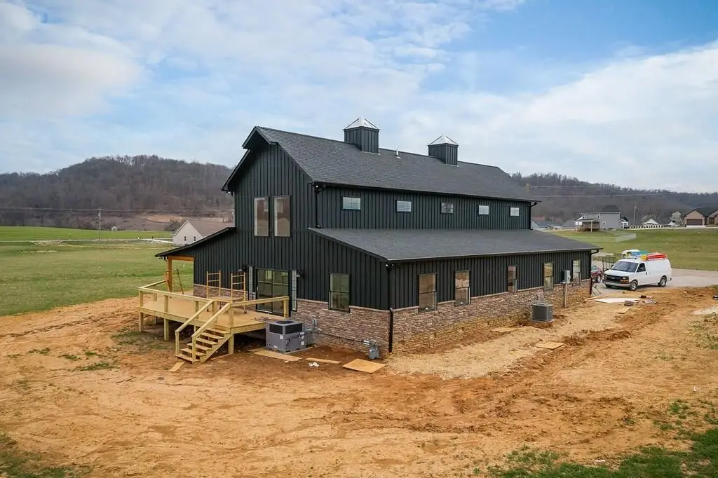 123 Cattlemans Dr, Sparta, TN 38583 - #1