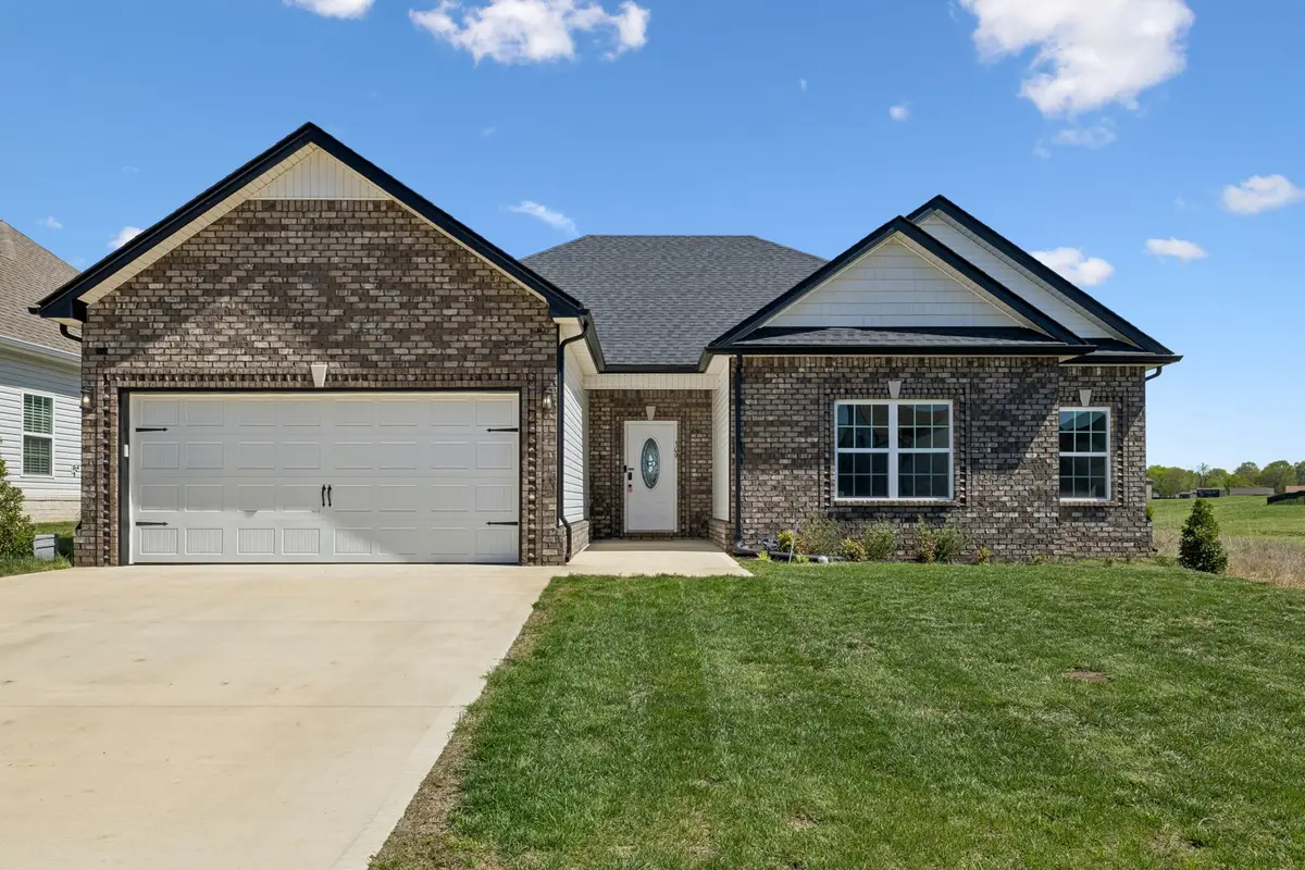 509 Shutes Folley Ln, Clarksville, TN 37042 - #1