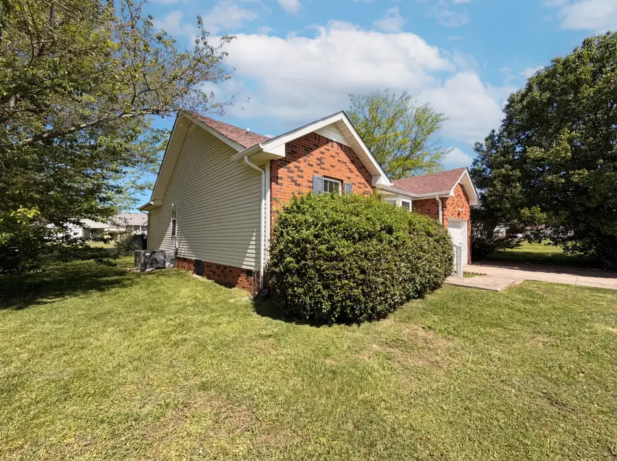 3748 Churchplace Ave, Clarksville, TN 37040 - #3