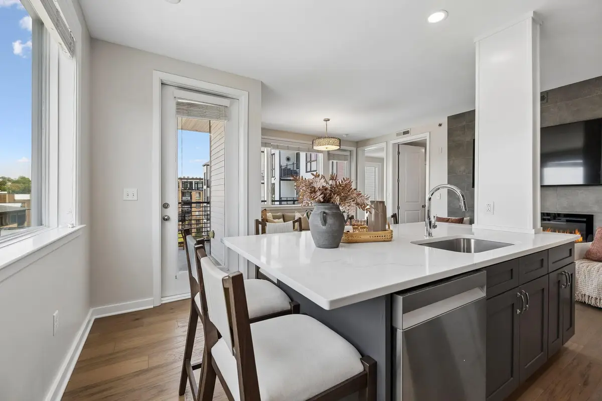 200 Manufacturers Road #Apt 617, Chattanooga, TN 37405 - #1