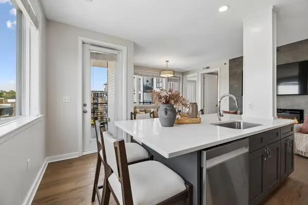 200 Manufacturers Road #Apt 617, Chattanooga, TN 37405