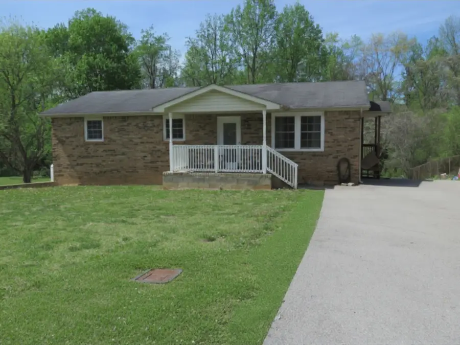 1153 Chestnut Dr, Burns, TN 37029 - #2