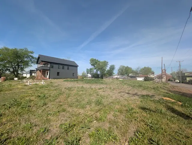 1704 Scovel St, Nashville, TN 37208 - #2