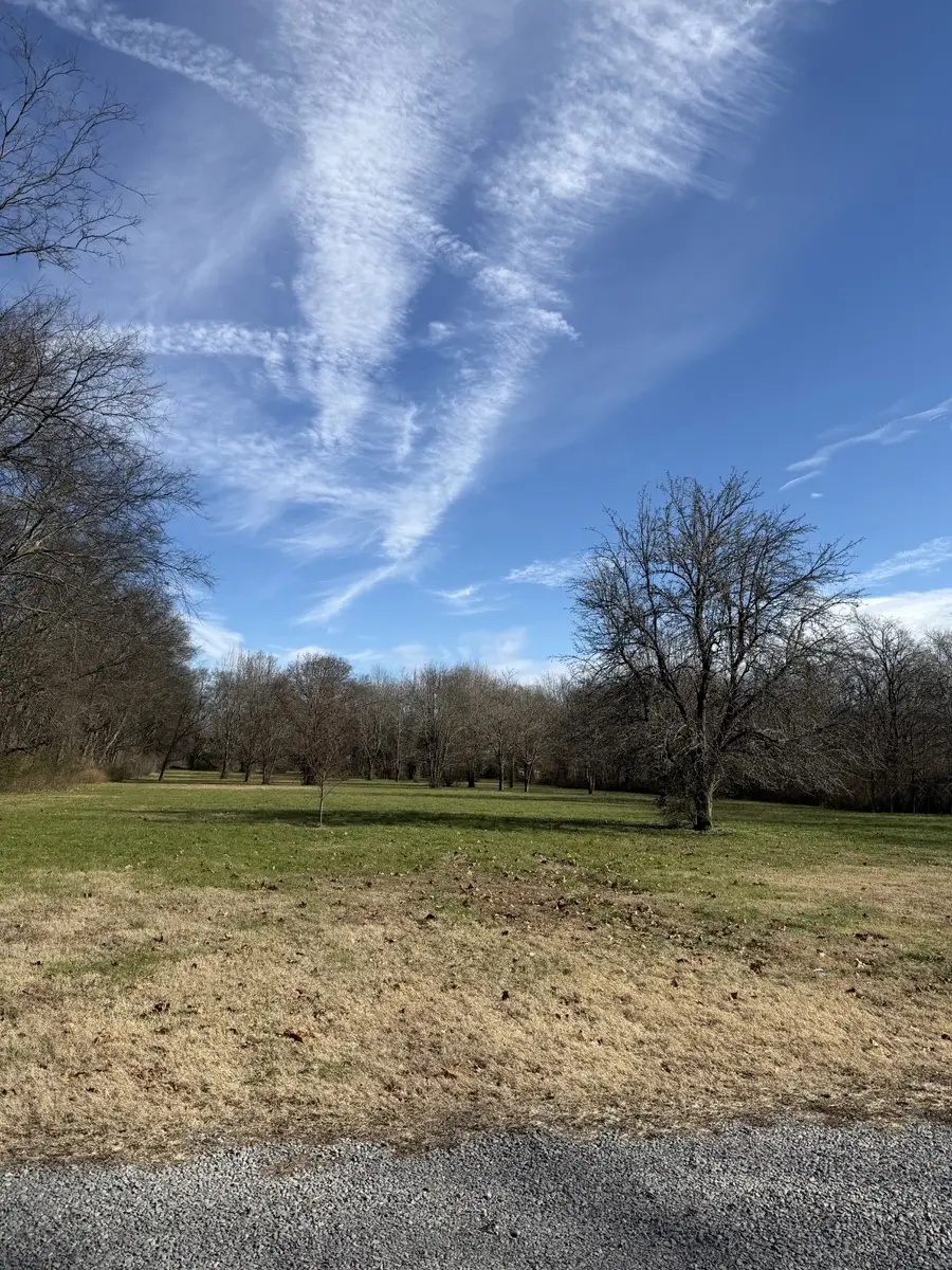 198 Tammy Dr, Gallatin, TN 37066 - #2