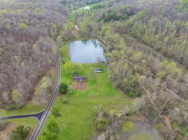 191 Forks River Rd, Waverly, TN 37185