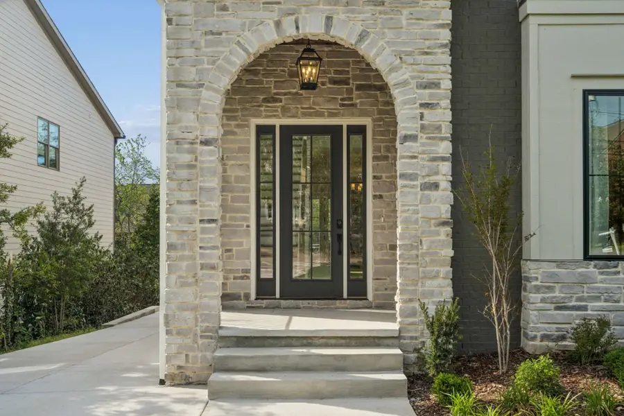 4209B Kirtland Rd, Nashville, TN 37215 - #2