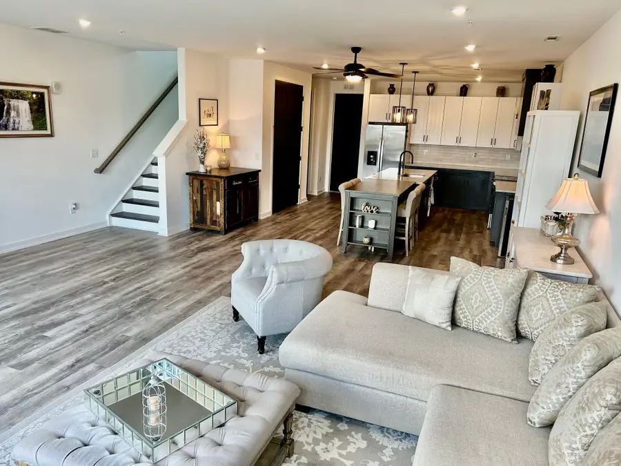 2018 Edison Park Ln, Nashville, TN 37209 - #3