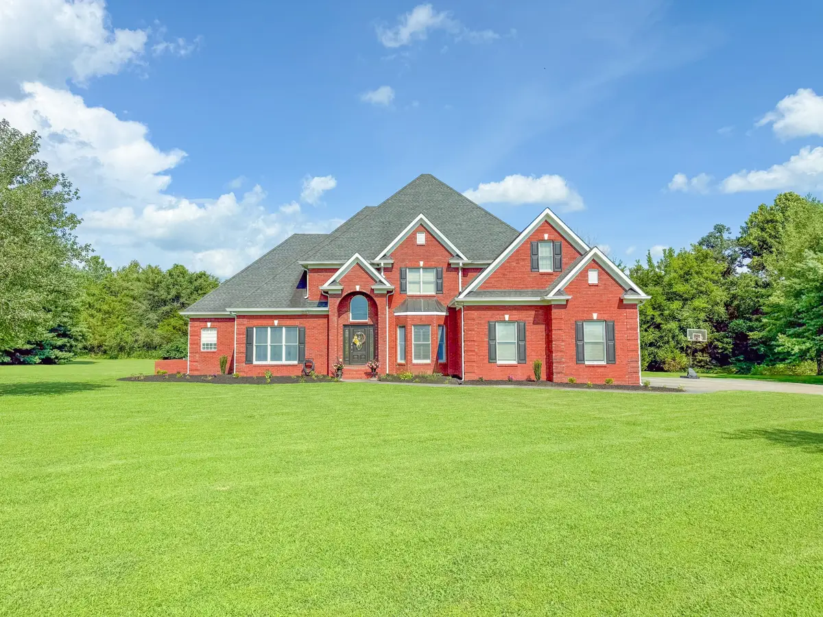 275 N Crescentview Rd, Pulaski, TN 38478 - #1