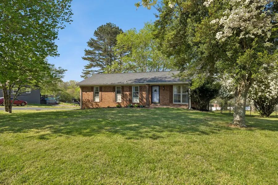 604 Blue Ridge Dr, Columbia, TN 38401 - #3