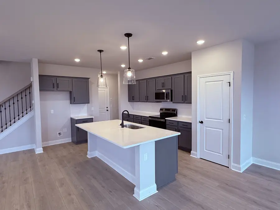 2705 Wilkinson Pike, Murfreesboro, TN 37129 - #3