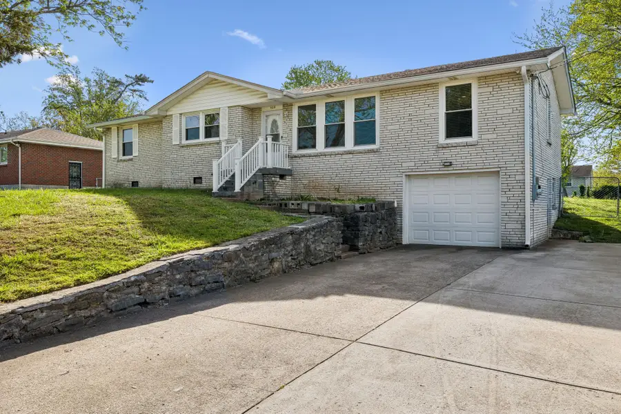 428 Glenpark Dr, Nashville, TN 37217 - #2