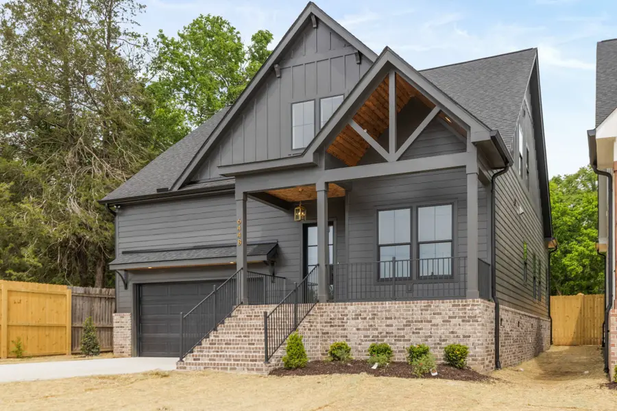 644 W Green Ln #B, Nashville, TN 37207 - #2