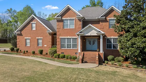 913 Dogwood Dr, Fayetteville, TN 37334