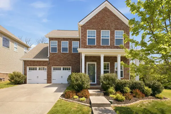 166 Lightwood Dr, Antioch, TN 37013