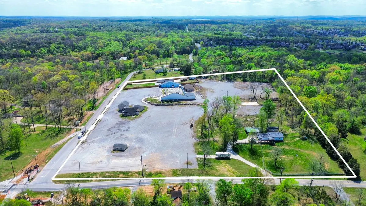 2060 Old Lebanon Dirt Rd, Mount Juliet, TN 37122 - #1