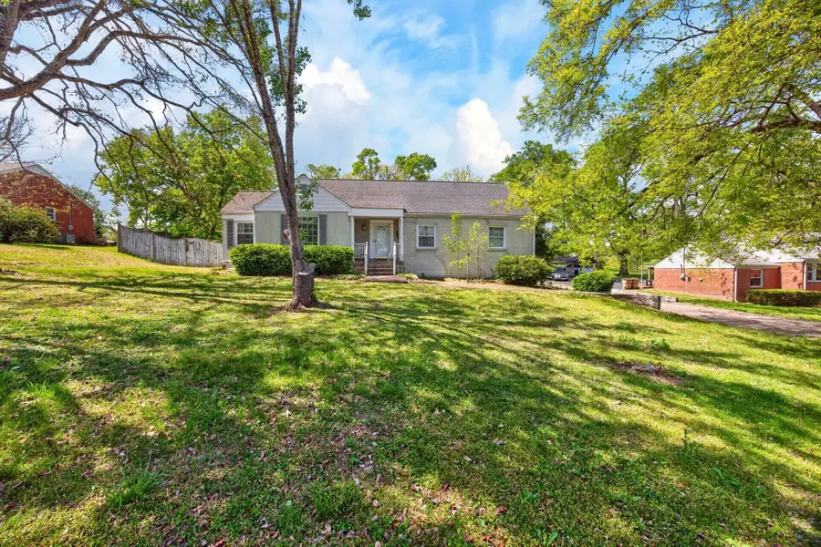 116 S Graycroft Ave, Madison, TN 37115 - #2