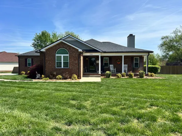 751 Mcclain Dr, Clarksville, TN 37040