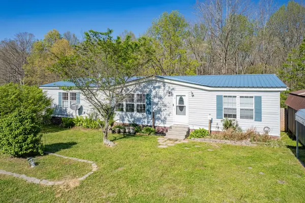 2056 Kristin Dr, Centerville, TN 37033