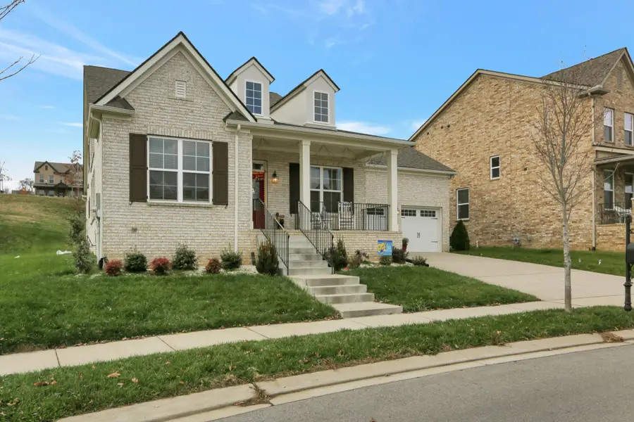 832 Newcomb St, Franklin, TN 37064 - #2