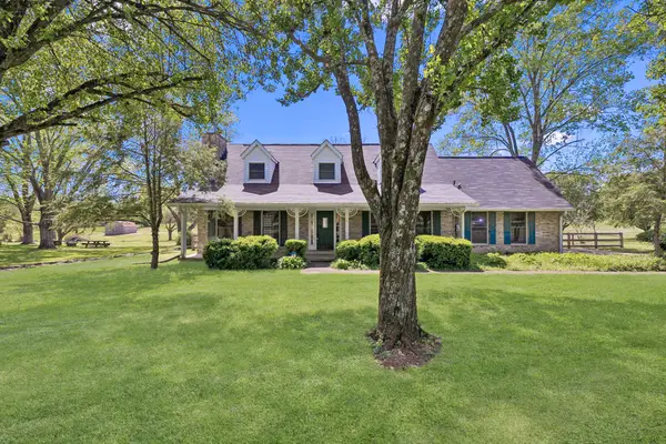 1010 Boze Ln, Gallatin, TN 37066