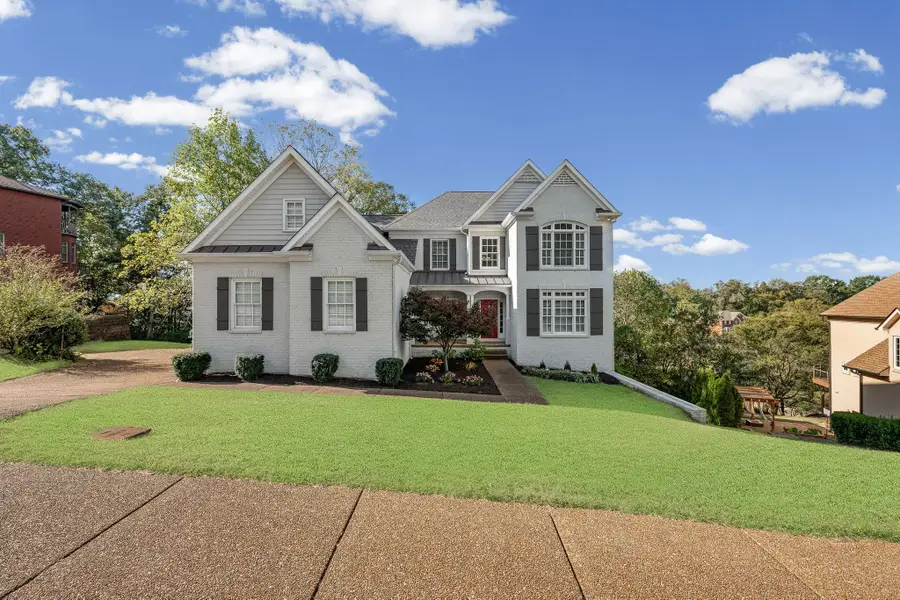 6040 Woodland Hills Dr, Nashville, TN 37211 - #2