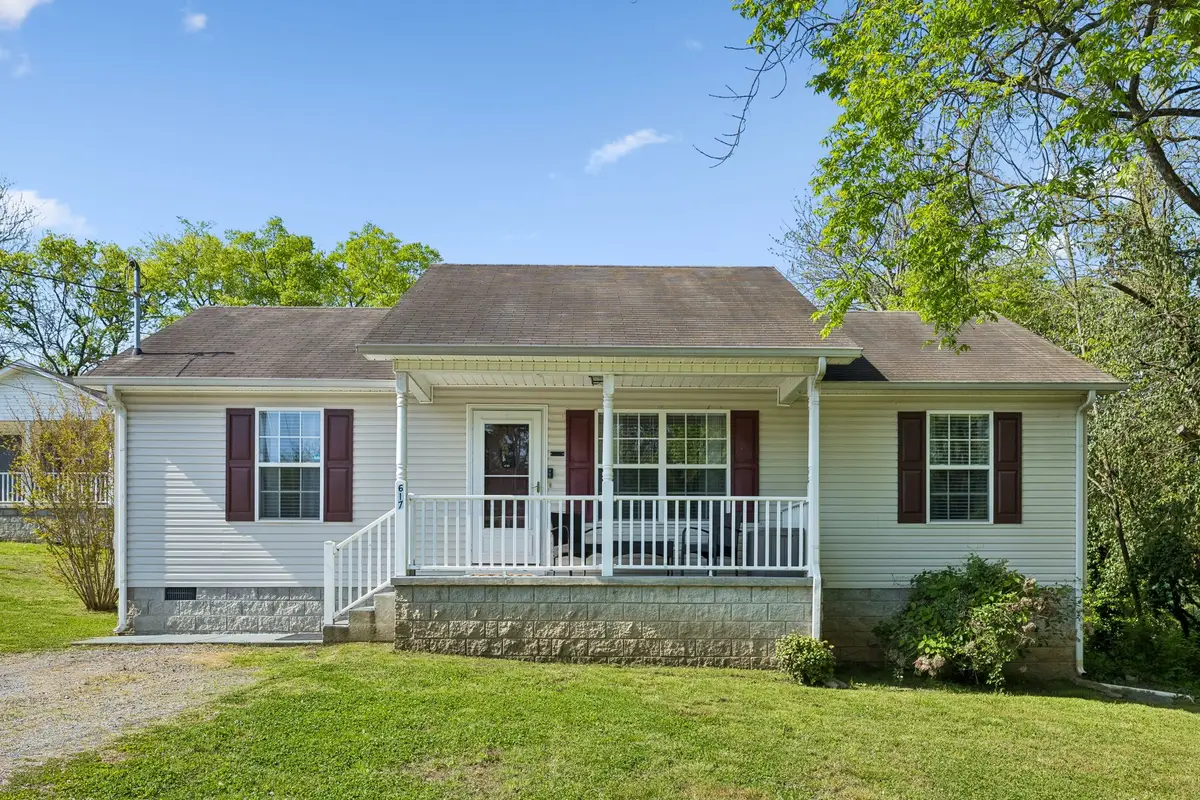 617 Mccord St, Lewisburg, TN 37091 - #1