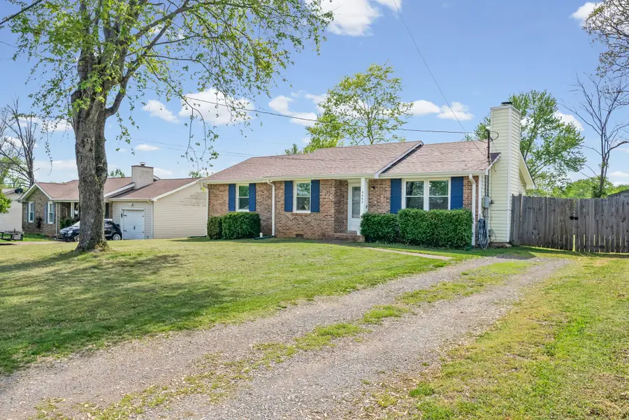 3462 Arvin Dr, Clarksville, TN 37042 - #3