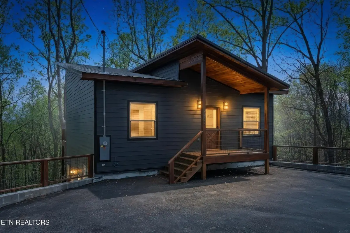 640 Carter Plaza, Gatlinburg, TN 37738 - #1