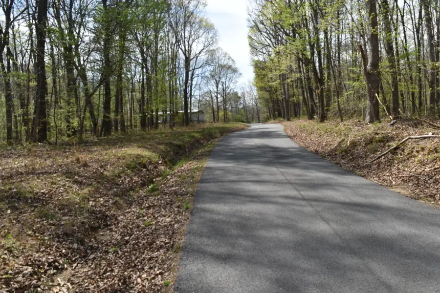 362 Haynes Rd, Sewanee, TN 37375 - #2