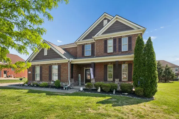 4922 General Eisenhower Dr, Murfreesboro, TN 37129