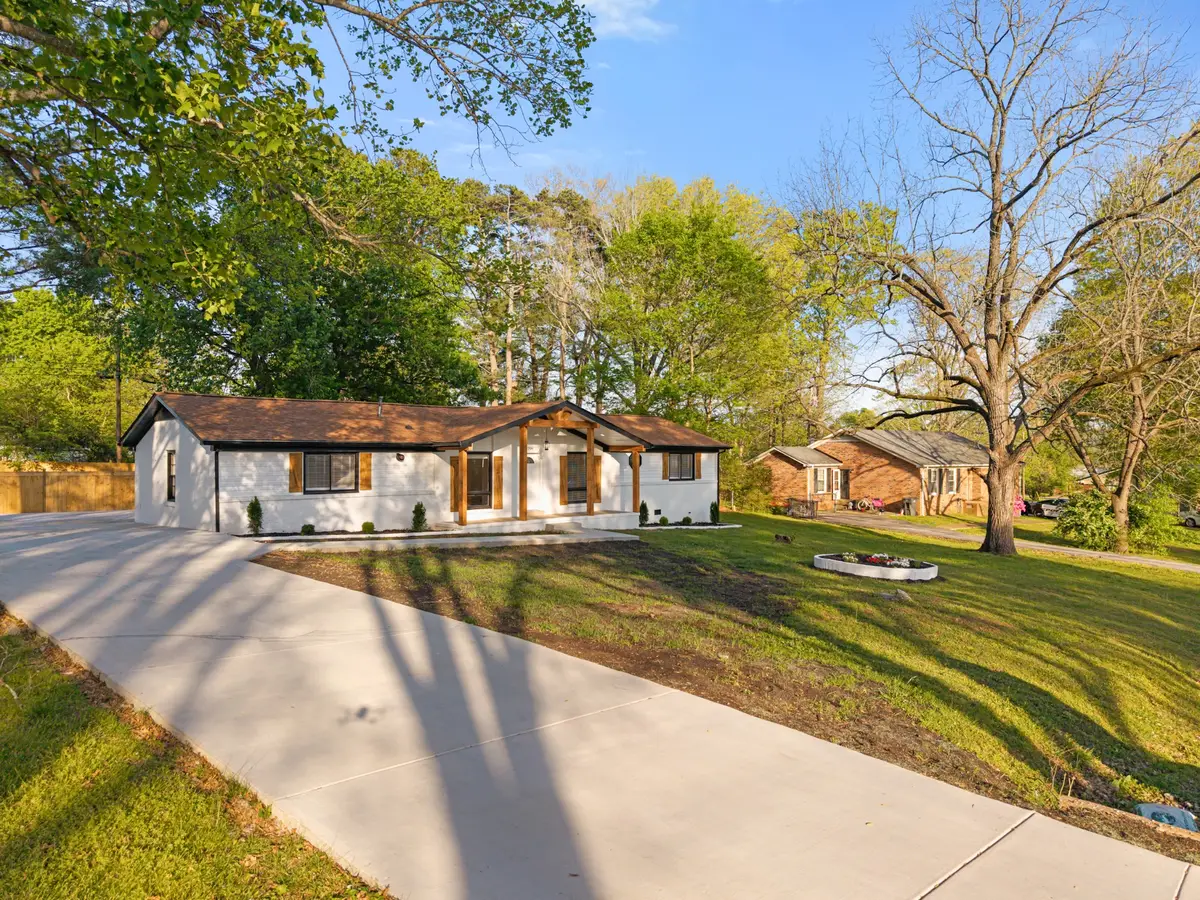 206 Osage Trl, Columbia, TN 38401 - #1